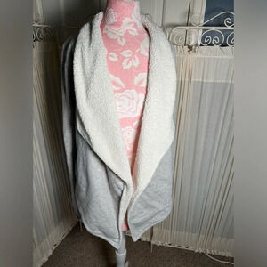 Gaiam Yoga Cardigan Women’s Size L